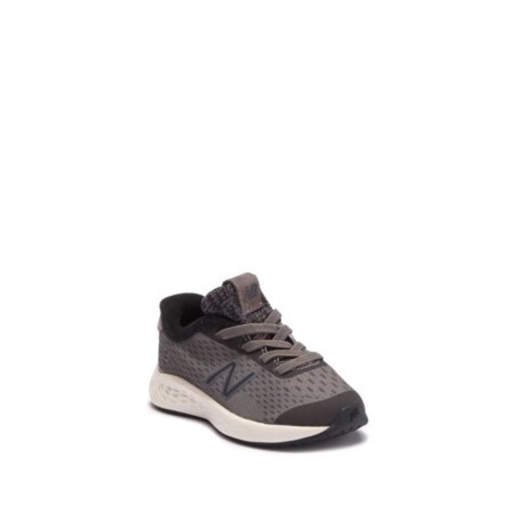NWB New Balance Baby Boy Kvarndgi Sneakers Sz 3